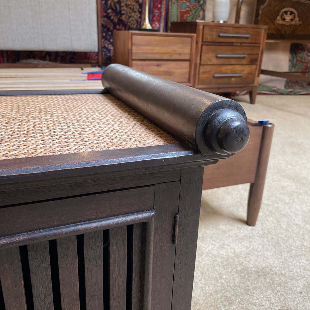 Scrolled Arm Woven Top/Sides Entry Bench