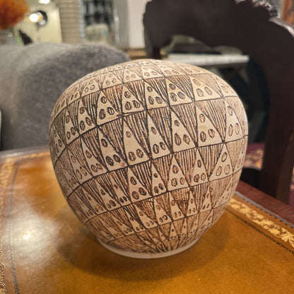 SW Art Pottery Vase with Triangles Design