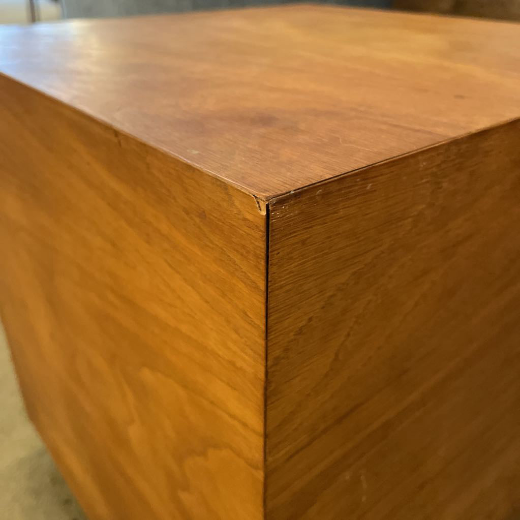 Teak Record Storage Cube C BOOKSHELVES