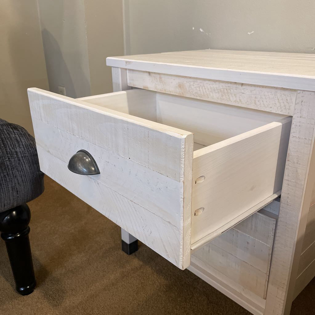 White Wood Rustic 2 Drawer Nightstand C NIGHTSTANDS