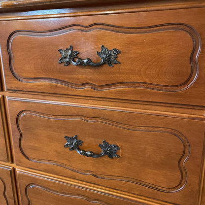 Traditional 6 Drawer Dresser w/ Metal Handles C LOWBOYS