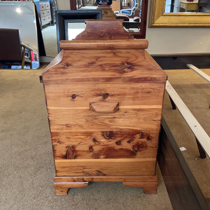 Large Pine Trunk C TRUNKS