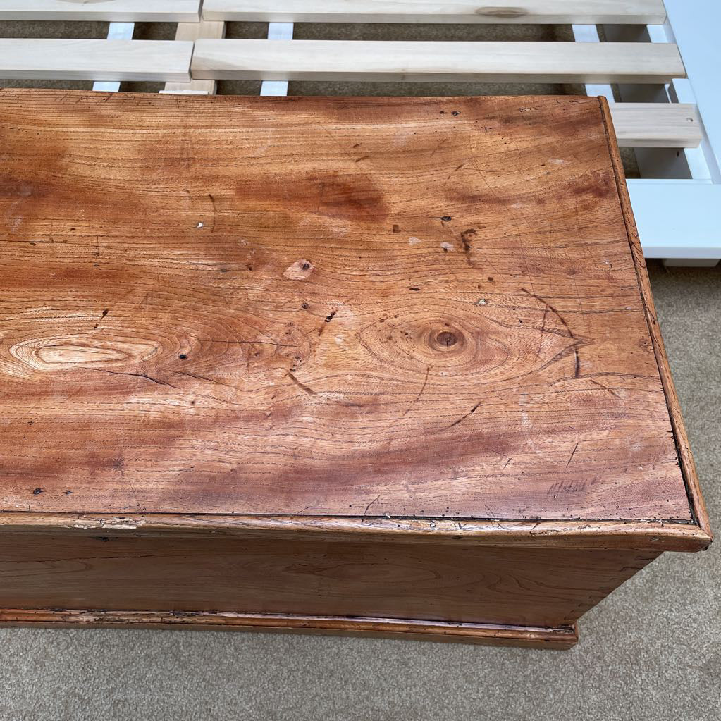 Rustic Wooden Trunk C TRUNKS