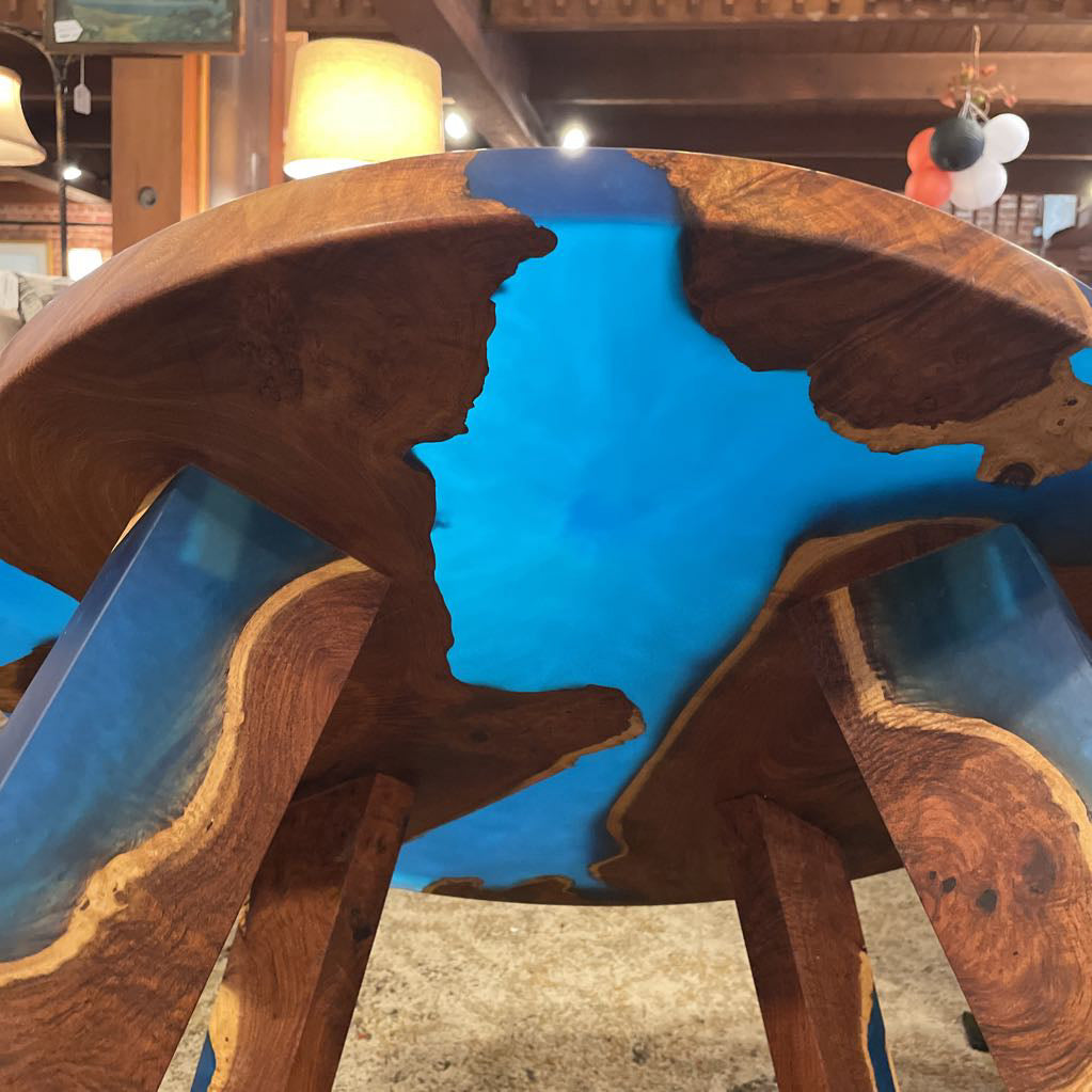 Round Resin + Wood Table C COFFEE TABLES