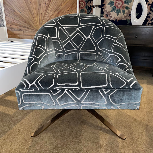 Velvet Patterned Swivel Chair U ACCENT CHAIRS