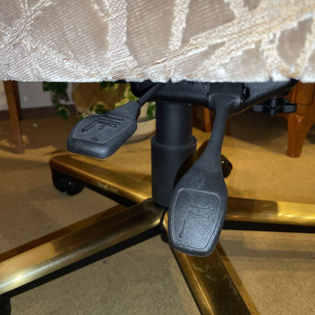 Cracked Ice Soft Desk Chair