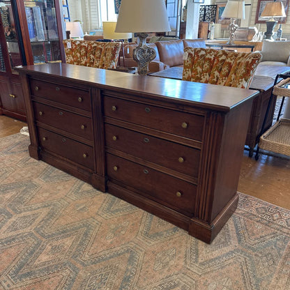 Broyhill Dresser C LOWBOYS