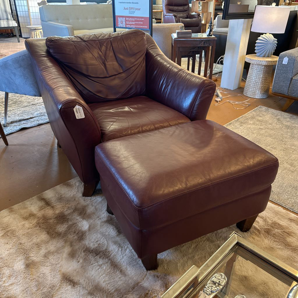 Burgundy Leather Lounge Chair and Ottoman U ACCENT CHAIRS