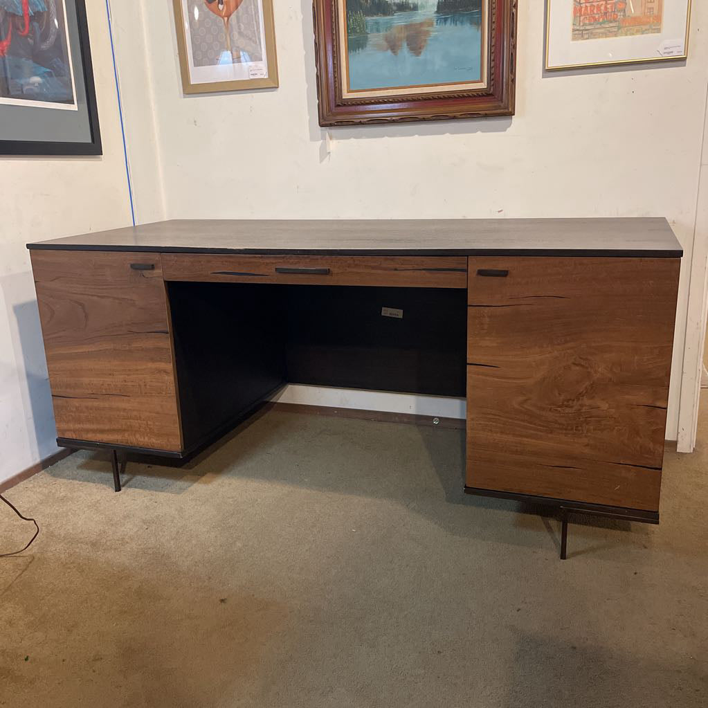 Black Top Wooden MC Style Desk
