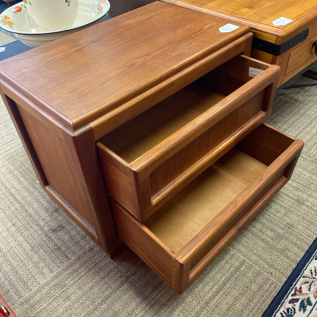 Vintage Teak Two Drawer Nightstand C NIGHTSTANDS