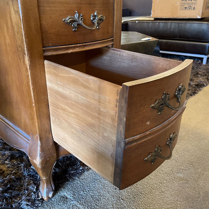 Vintage Traditional Small Vanity