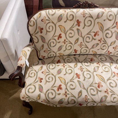 Victorian Style Carved Wood Leaf Patterned Settee