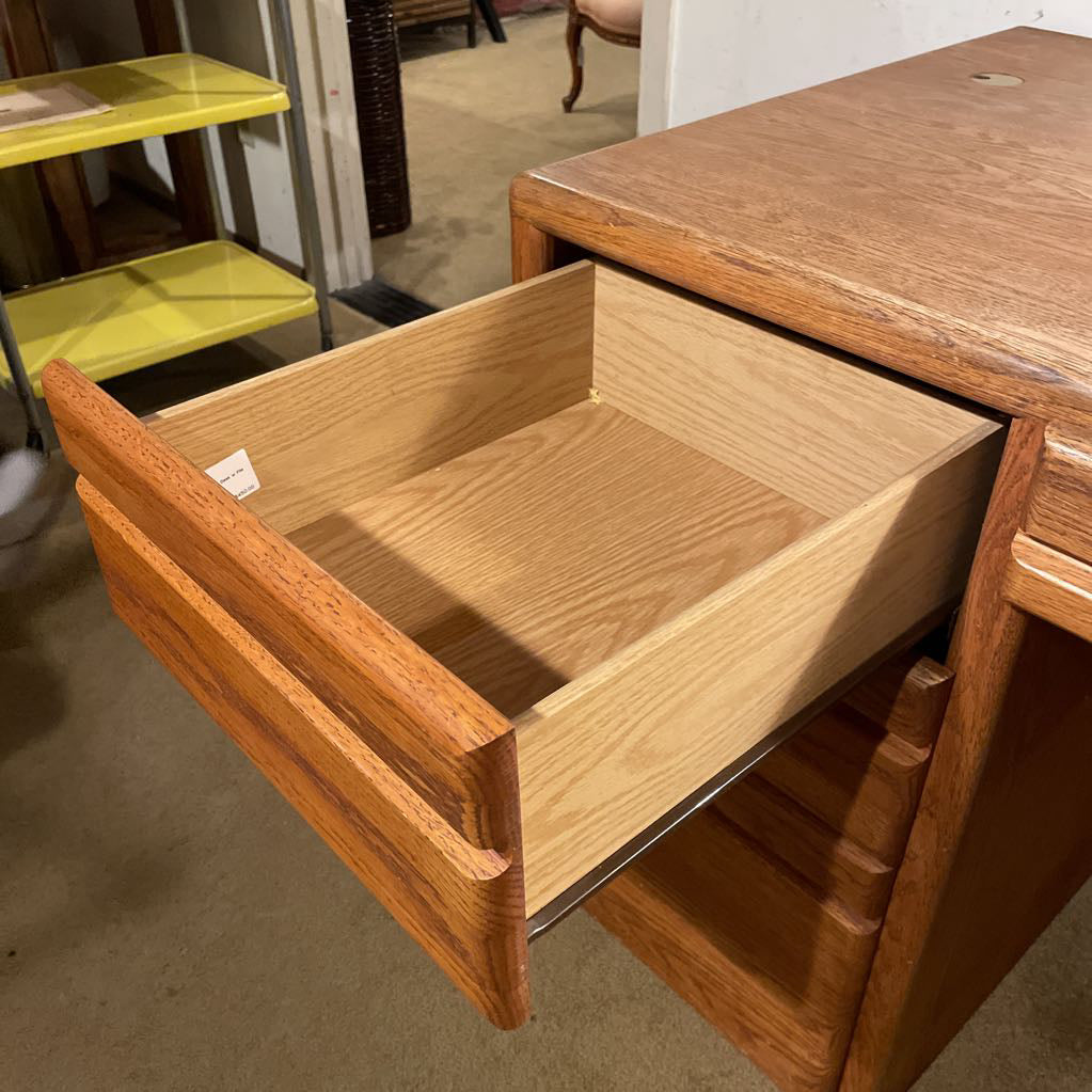 Large Oak Executive Desk w File Storage