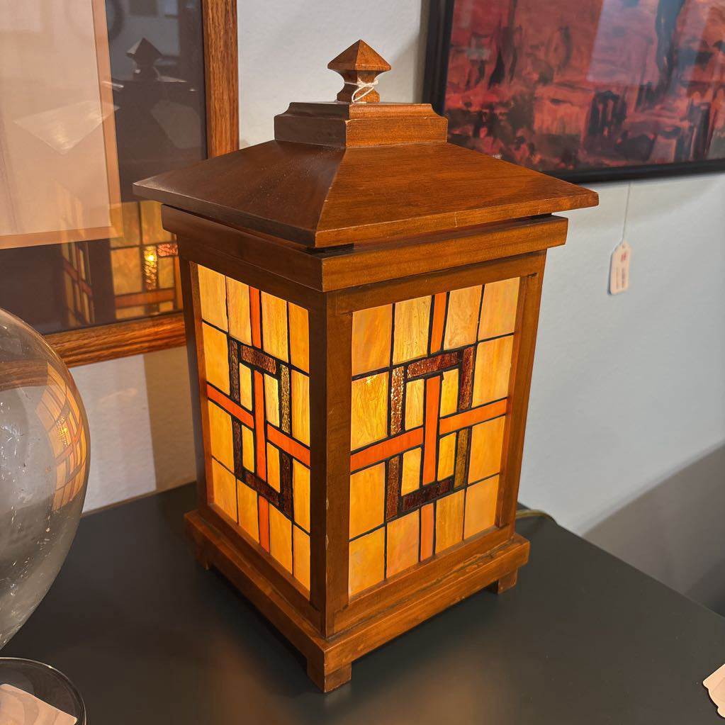 Mission Style Stained Glass Lamp LAMPS