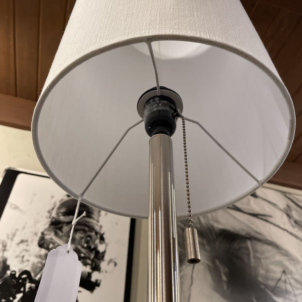 Teardrop Steel Floor Lamp
