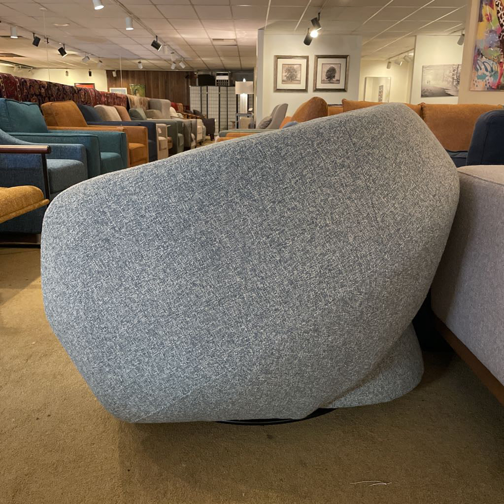 Valencia Seaglass Accent Chair U ACCENT CHAIRS