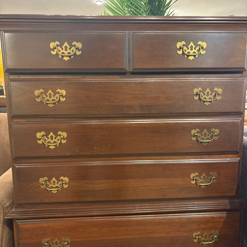Ethan Allen Traditional 6 Drawer Highboy