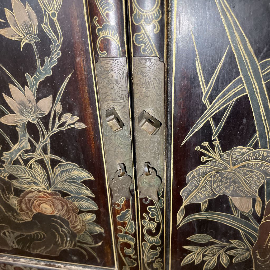 Oranate Hand Painted Chinoserie Small Cabinet
