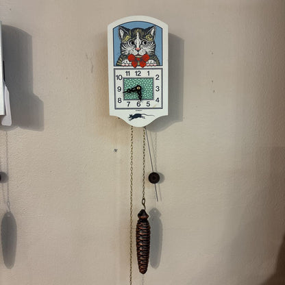 German Cat Clock