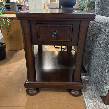 Dark Wood Narrow Side Table w/ 1 Drawer